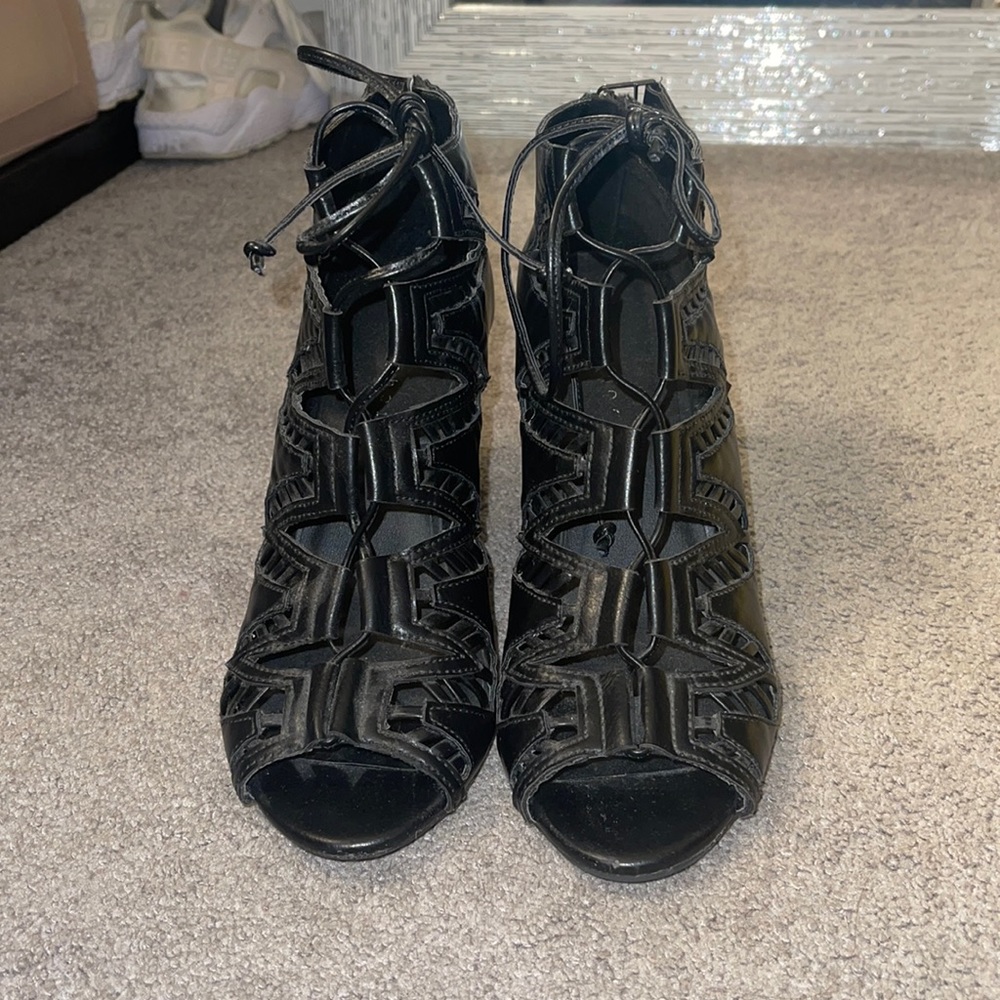 Strappy wedges size9